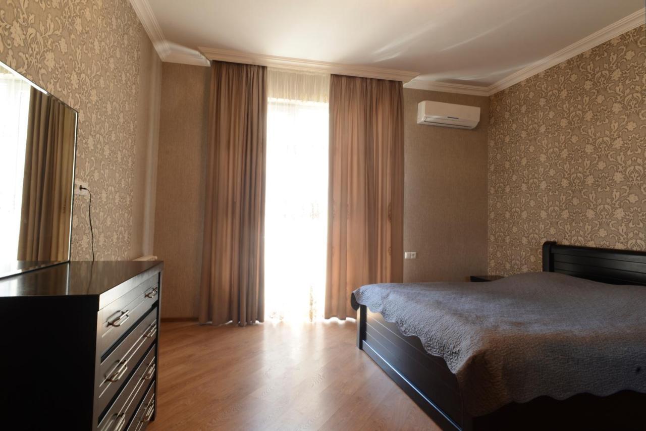 Old Tbilisi Apartment Exterior photo
